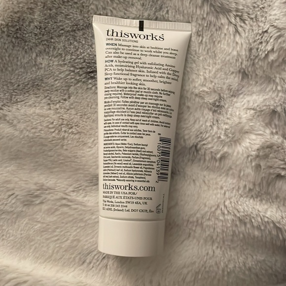 thisworks deep sleep overnight cleanser - Picture 2 of 3